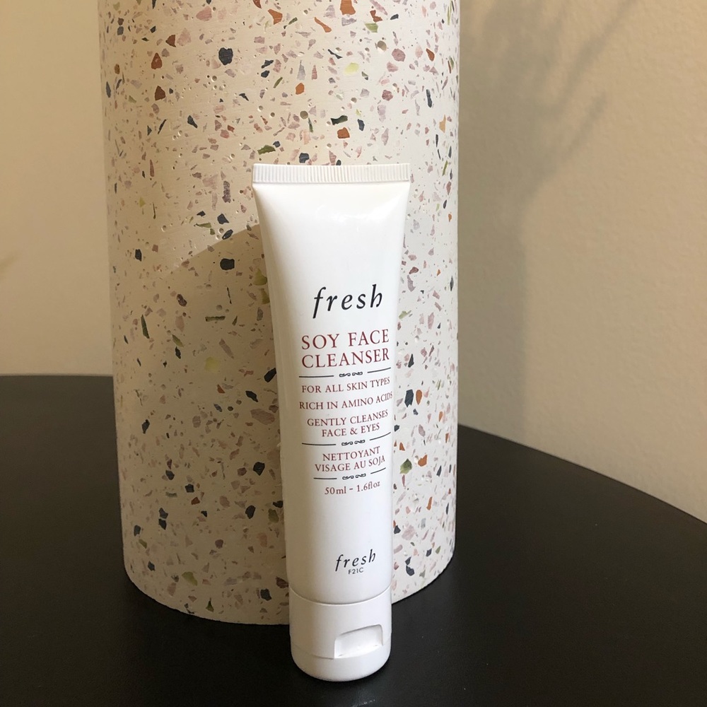 Fresh Soy Face Cleanser